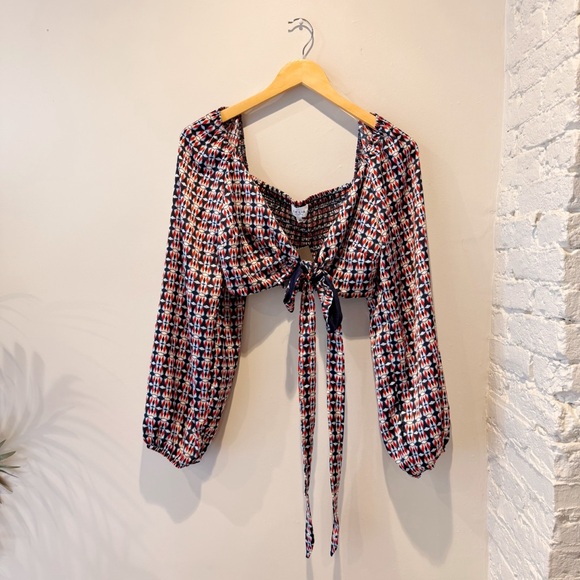 Le Lis Tops - Le Lis Long Sleeve Abstract Print Crop Top